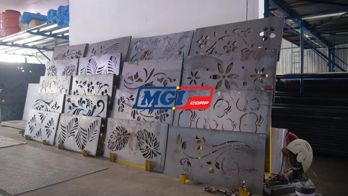 Plat Laser Cutting