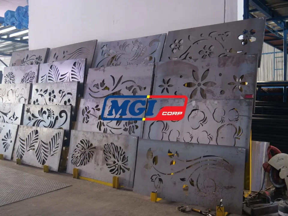 Plat Laser Cutting